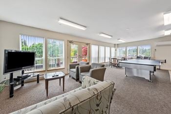 Resident social lounge
